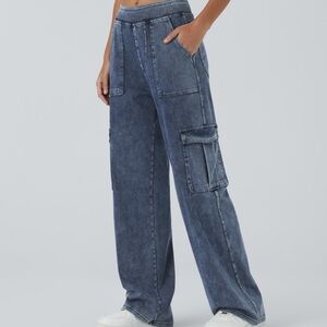 Halara Flex mid rise multiple pockets straight leg stretchy knit cargo jeans